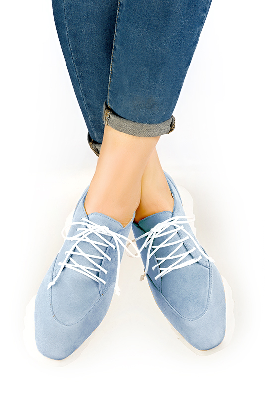 Sky blue women's casual lace-up shoes. Square toe. Low rubber soles. Worn view - Florence KOOIJMAN